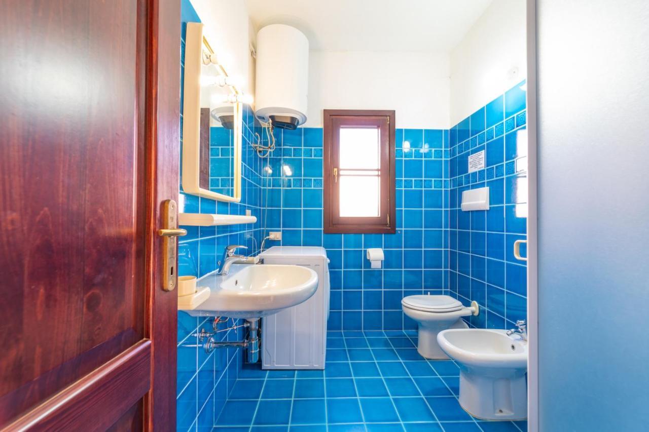 Iss Travel, Ambra Apartments - 800 M From La Cinta Beach Сан-Теодоро Экстерьер фото